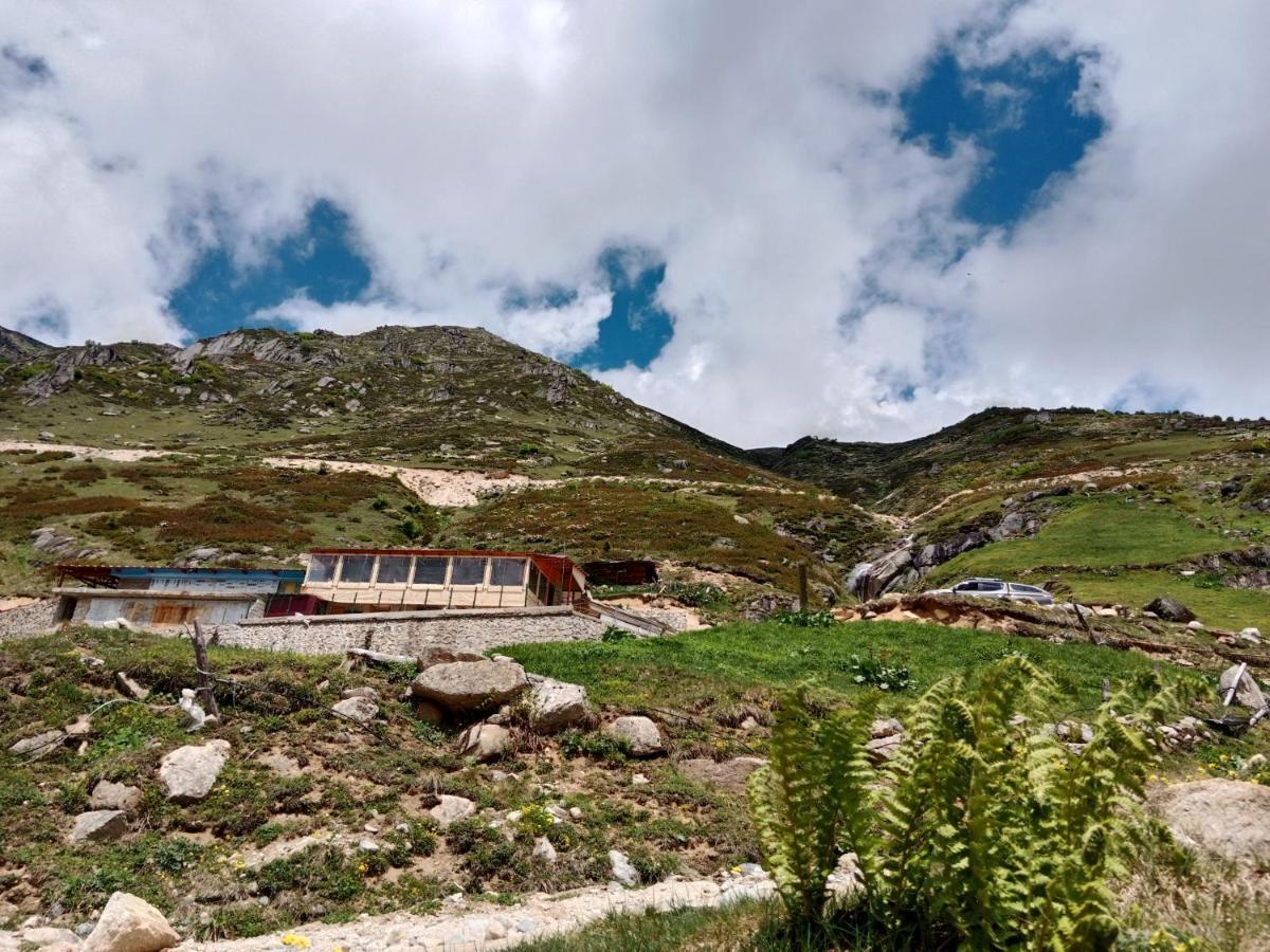 Avusor Mola Cafe Ve Pansiyon Camlihemsin Exterior photo