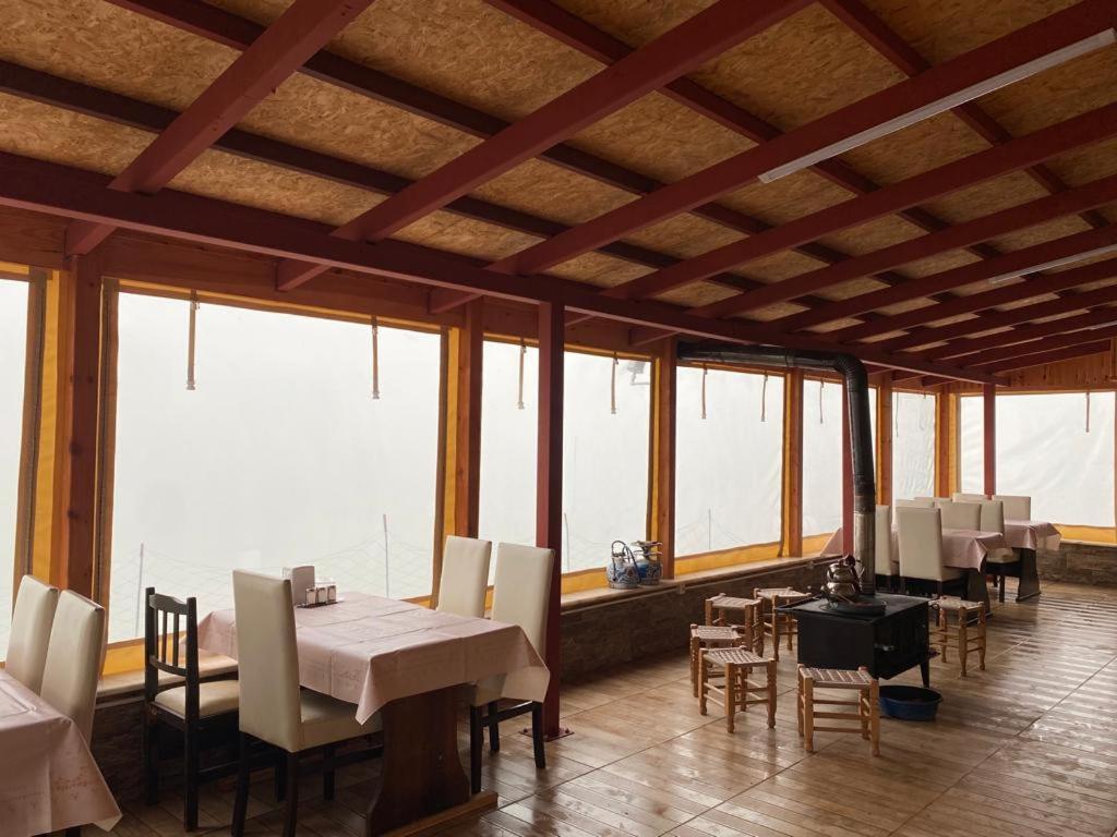 Avusor Mola Cafe Ve Pansiyon Camlihemsin Exterior photo